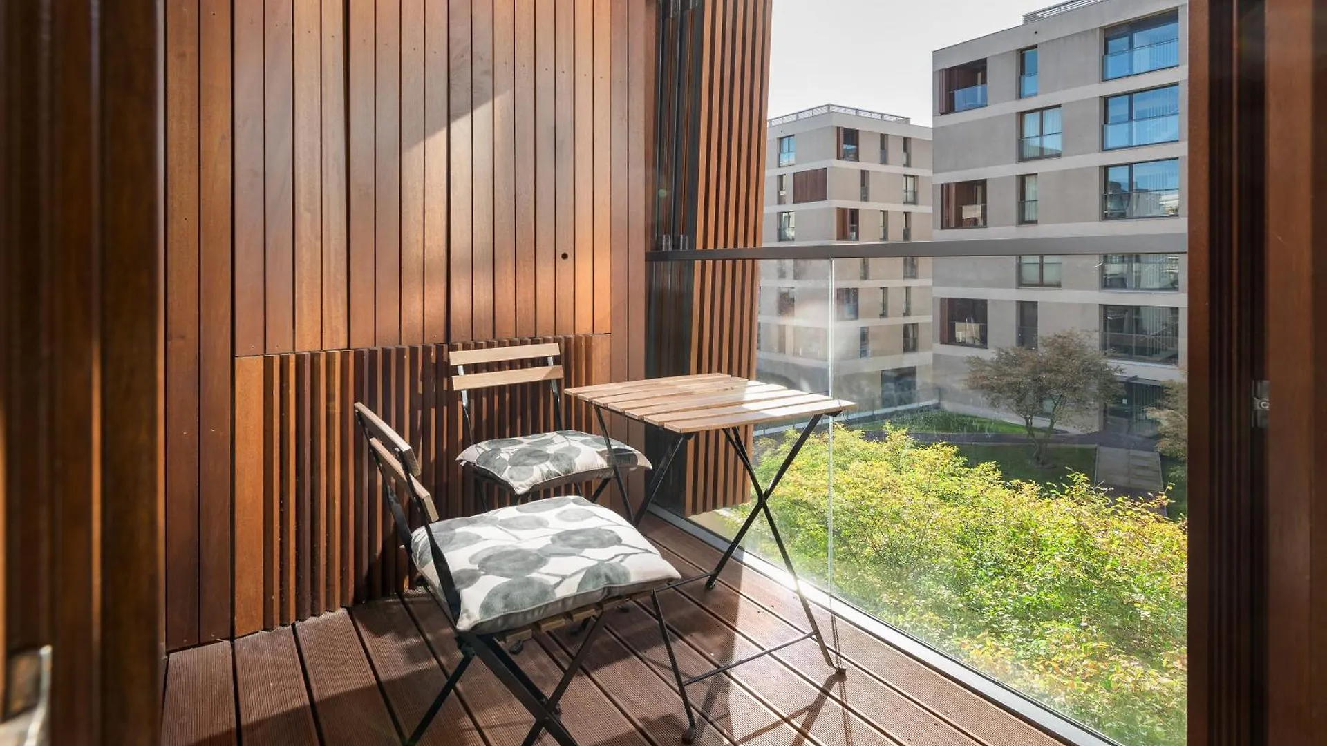 Aparthotel Kolejowa Apartamenty Βαρσοβία