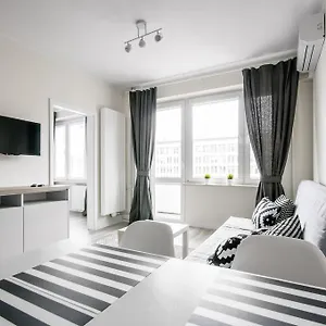 Apartament Centrum żurawia Apartament